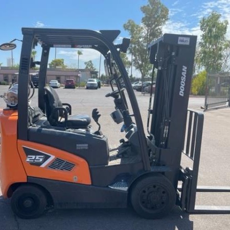 Used 2019 DOOSAN GC25S-9 Cushion Tire Forklift for sale in Phoenix Arizona