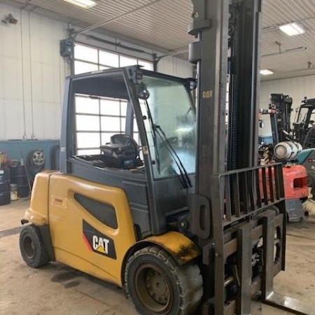 Used 2018 CAT 2EP11000 Electric Forklift for sale in Cambridge Ontario