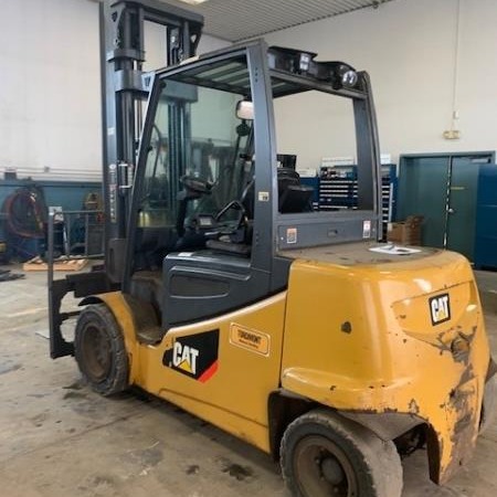 Used 2018 CAT 2EP11000 Electric Forklift for sale in Cambridge Ontario