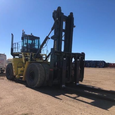 Used 2012 HOIST P1000 Pneumatic Tire Forklift for sale in Jansen Saskatchewan