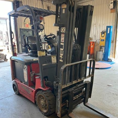 Used 2020 HELI CPD25-GA2C Cushion Tire Forklift for sale in Belle River Ontario