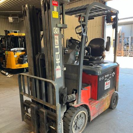 Used 2015 YALE ERC100VHN48TE092 Electric Forklift for sale in Belle River Ontario