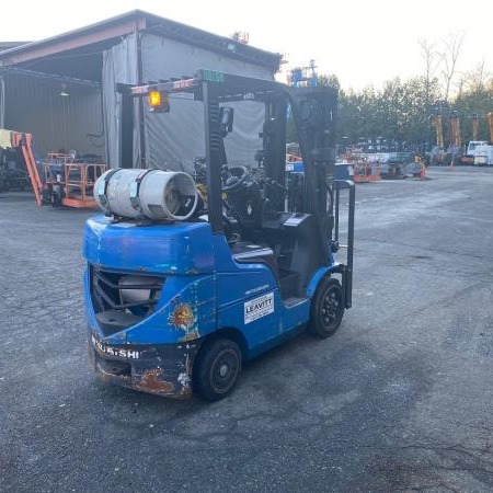 Used 2018 MITSUBISHI FGC25N Cushion Tire Forklift for sale in Langley British Columbia