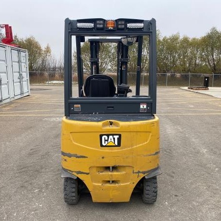 Used 2016 CAT 2EPC5000 Electric Forklift for sale in Red Deer Alberta