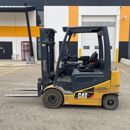 Used 2016 CAT 2EPC5000 Electric Forklift for sale in Red Deer Alberta