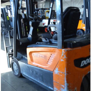 Used 2008 TOYOTA 7FBCU15 Electric Forklift for sale in  