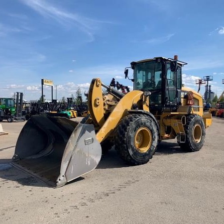 2017 CAT 930K