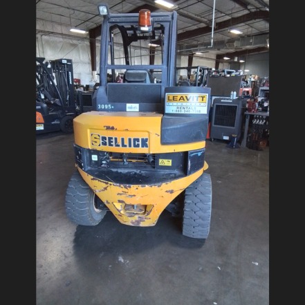 Used 2018 SELLICK TLT35D Telehandler / Zoom Boom for sale in Phoenix Arizona