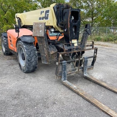 Used 2015 JLG G10-55A Telehandler / Zoom Boom for sale in Oshawa Ontario