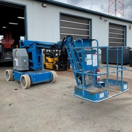 Used 2019 CAT 2EPC5000 Electric Forklift for sale in Tukwila Washington