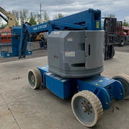 Used 2019 CAT 2EPC5000 Electric Forklift for sale in Tukwila Washington