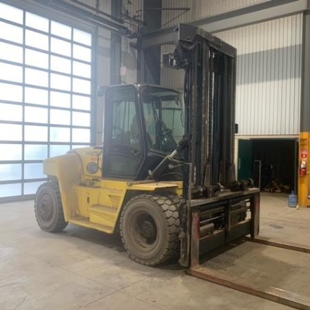 Used 2012 HYSTER H280HD Pneumatic Tire Forklift for sale in Red Deer Alberta