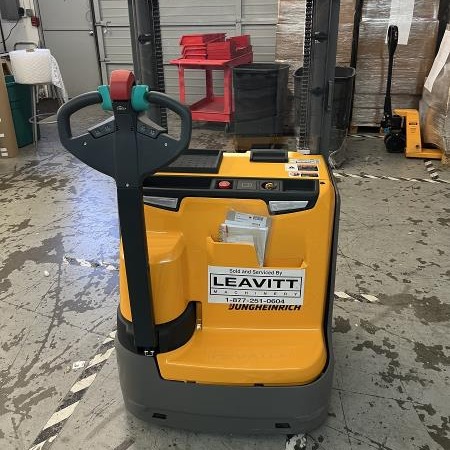 Used 2020 JUNGHEINRICH EJC 214 Electric Pallet Jack for sale in Tukwila Washington