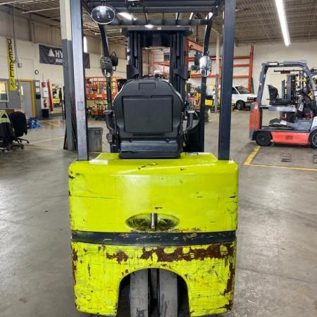 Used 2016 CLARK TMX25 Electric Forklift for sale in Brampton Ontario