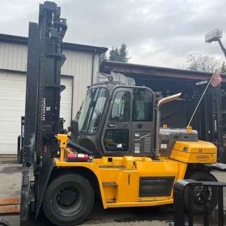 Used 2021 HYUNDAI 110D-9 Pneumatic Tire Forklift for sale in Langley British Columbia