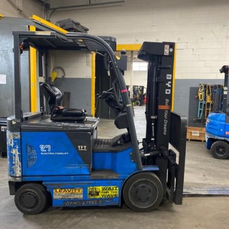 Used 2021 BYD ECC27 Electric Forklift for sale in Brampton Ontario