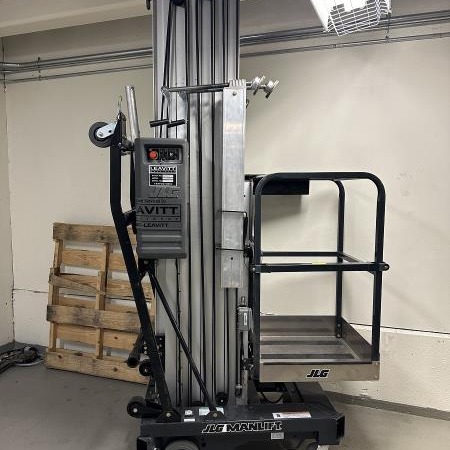 Used 2020 JLG 38AM-AC Scissor Lift for sale in Penticton British Columbia