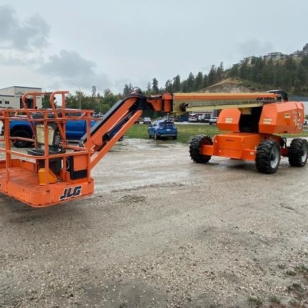 Used 2017 JLG 660SJ Boomlift / Manlift for sale in Kelowna British Columbia