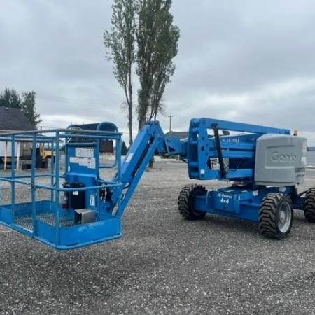 Used 2015 GENIE Z45/25J Boomlift / Manlift for sale in Langley British Columbia