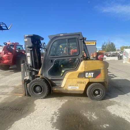 Used 2015 CAT DP50CN1 Pneumatic Tire Forklift for sale in Edmonton Alberta