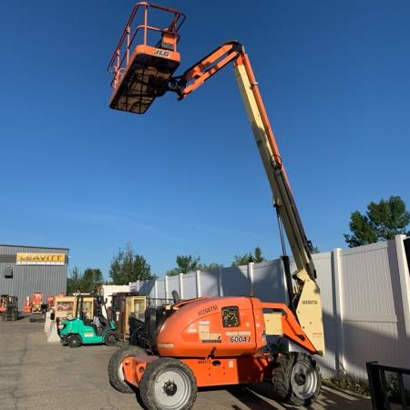 Used 2014 JLG 600AJ Boomlift / Manlift for sale in Edmonton Alberta