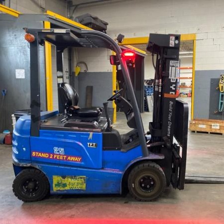 Used 2022 BYD ECB25 Electric Forklift for sale in Brampton Ontario