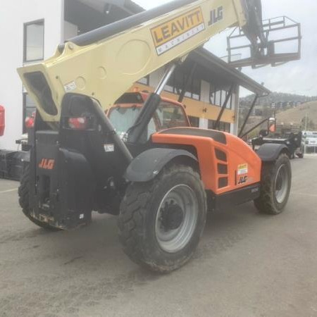 Used 2017 JLG 1055 Telehandler / Zoom Boom for sale in Kelowna British Columbia