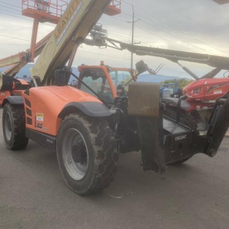 Used 2017 JLG 1055 Telehandler / Zoom Boom for sale in Kelowna British Columbia