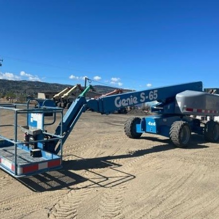 Used 2007 GENIE S65 Boomlift / Manlift for sale in Kamloops British Columbia