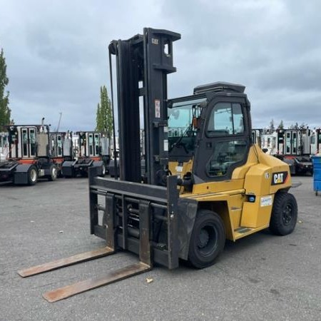 Used 2015 CAT DP70N Pneumatic Tire Forklift for sale in Lakewood Washington