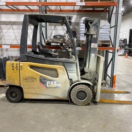 Used 2018 CAT 2EP6500 Electric Forklift for sale in Coquitlam British Columbia