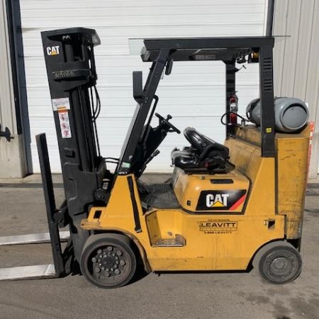 Used 2015 CAT GC40K-STR Cushion Tire Forklift for sale in Langley British Columbia