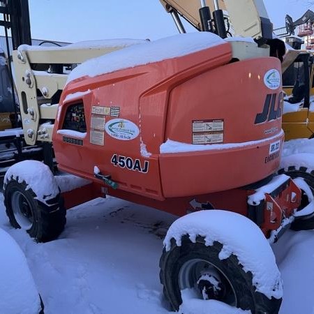 Used 2019 JLG 450AJ Boomlift / Manlift for sale in Saskatoon Saskatchewan