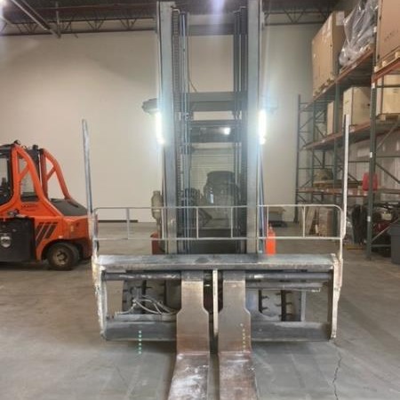 Used 2018 CARER F70HD Electric Forklift for sale in Surrey British Columbia