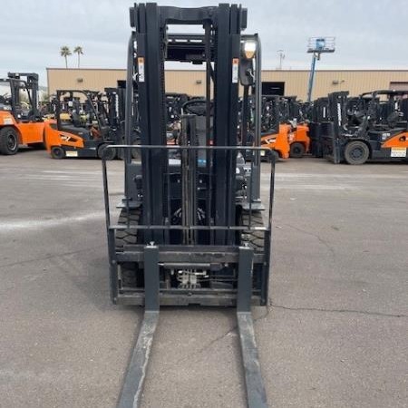 Used 2022 DOOSAN G25E-7 Pneumatic Tire Forklift for sale in Phoenix Arizona