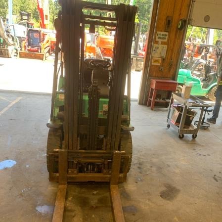 Used 2017 MITSUBISHI FG25N Pneumatic Tire Forklift for sale in Langley British Columbia