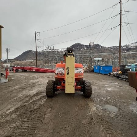 Used 2013 JLG 600AJ Boomlift / Manlift for sale in Kamloops British Columbia