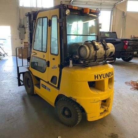 2011 Hyundai 25L7A