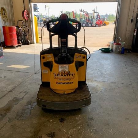 Used 2018 JUNGHEINRICH ECR336A Electric Pallet Jack for sale in Red Deer Alberta