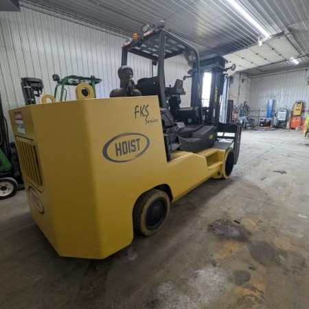 Used 2018 HOIST F300 Cushion Tire Forklift for sale in Belle River Ontario