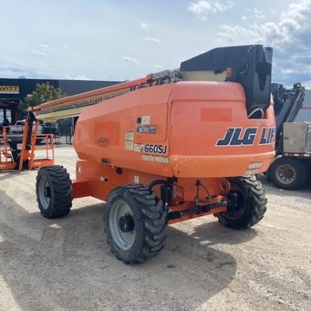 Used 2015 JLG 660SJ Boomlift / Manlift for sale in Kelowna British Columbia