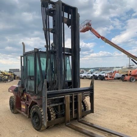 Used 2002 TAYLOR THD160 Pneumatic Tire Forklift for sale in Langley British Columbia