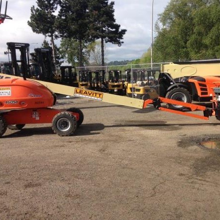 Used 2014 JLG 460SJ Boomlift / Manlift for sale in Portland Oregon