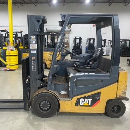 Used 2018 CAT 2EPC6000 Electric Forklift for sale in Coquitlam British Columbia
