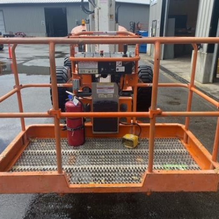 Used 2017 SNORKEL A46JRT Boomlift / Manlift for sale in Langley British Columbia