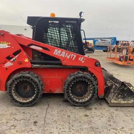 Used 2019 MANITOU 2600R Skidsteer for sale in Edmonton Alberta