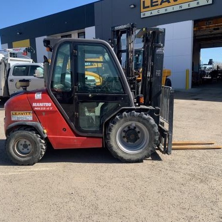 Used 2016 MANITOU MH25-4T Rough Terrain Forklift for sale in Red Deer Alberta