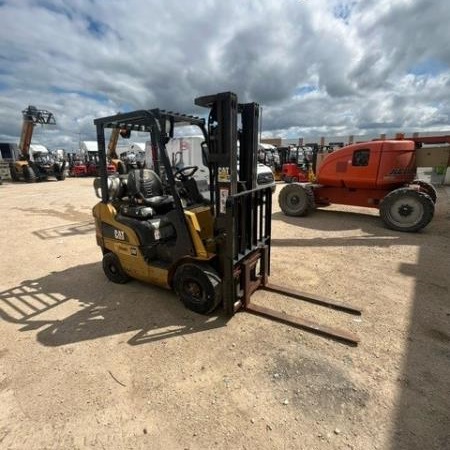 Used 2018 CAT GP18N5 Pneumatic Tire Forklift for sale in Other Other Islands