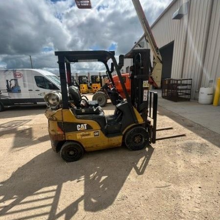 Used 2018 CAT GP18N5 Pneumatic Tire Forklift for sale in Other Other Islands