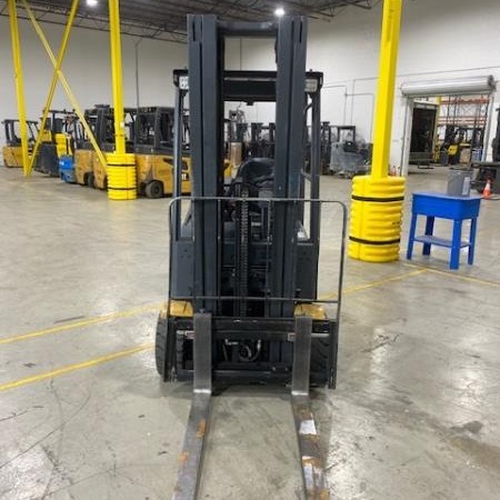 Used 2019 CAT 2ET4000 Electric Forklift for sale in Coquitlam British Columbia